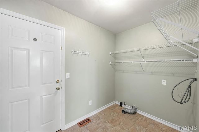 3808 Pine Forest Lane, St Charles, MO 63304