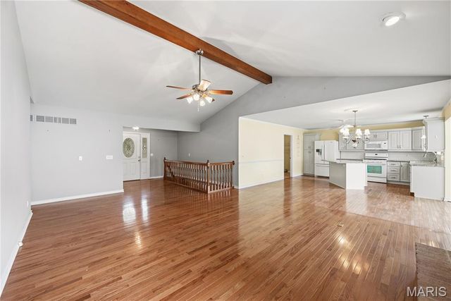 3808 Pine Forest Lane, St Charles, MO 63304