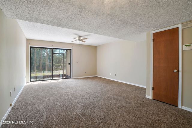 3517 PEELER Road 23, Jacksonville, FL 32277
