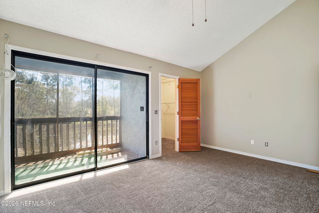 3517 PEELER Road 23, Jacksonville, FL 32277