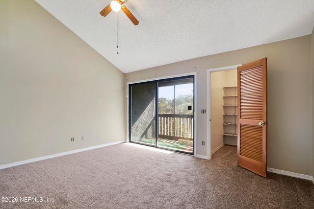 3517 PEELER Road 23, Jacksonville, FL 32277