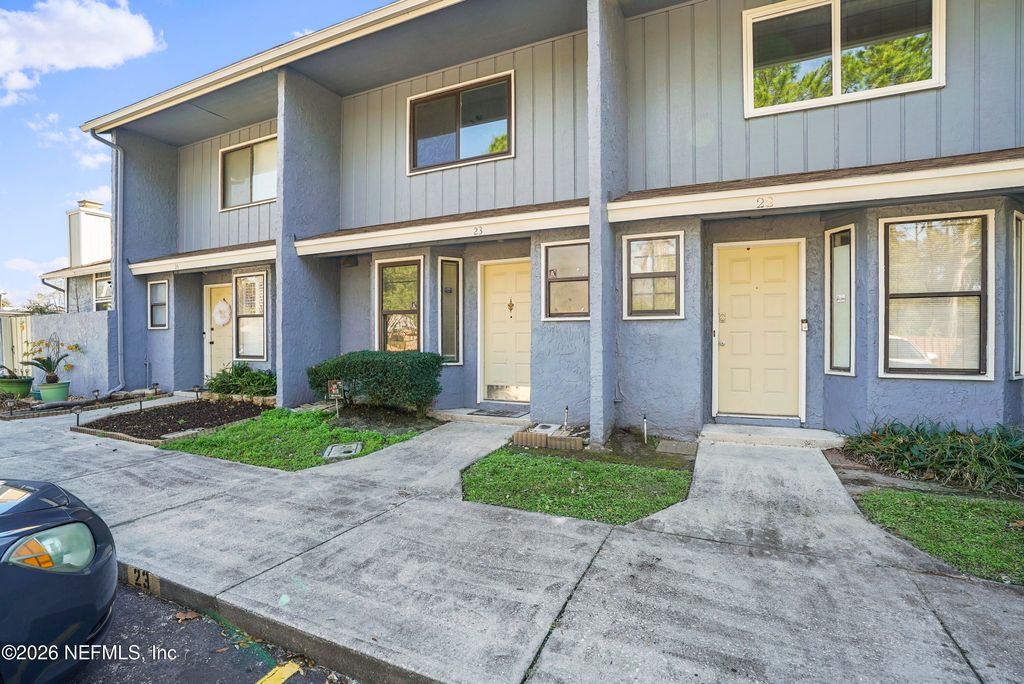 3517 PEELER Road 23, Jacksonville, FL 32277
