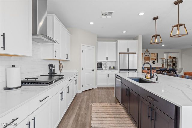 2661 Cava Tirreni Street, Henderson, NV 89044