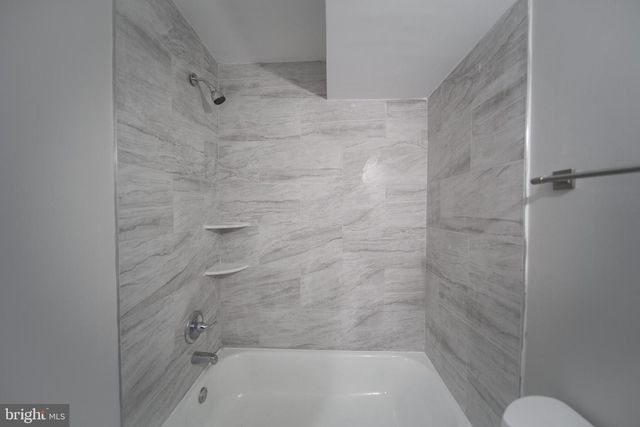 1061 48TH PL NE, Washington, DC 20019