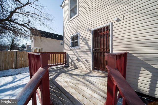 1061 48TH PL NE, Washington, DC 20019