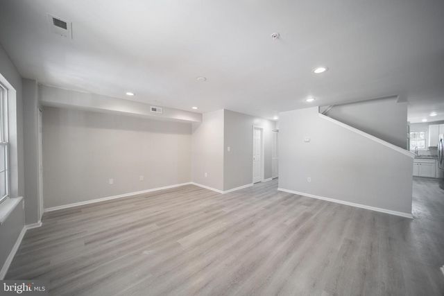 1061 48TH PL NE, Washington, DC 20019