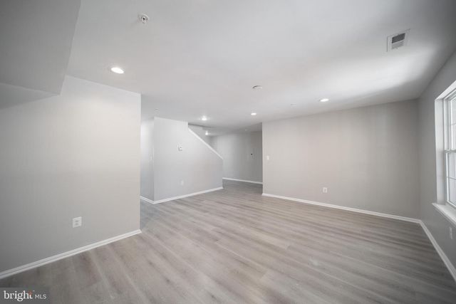 1061 48TH PL NE, Washington, DC 20019