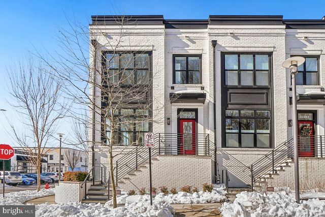 11300 EMERALD PARK RD, Potomac, MD 20854