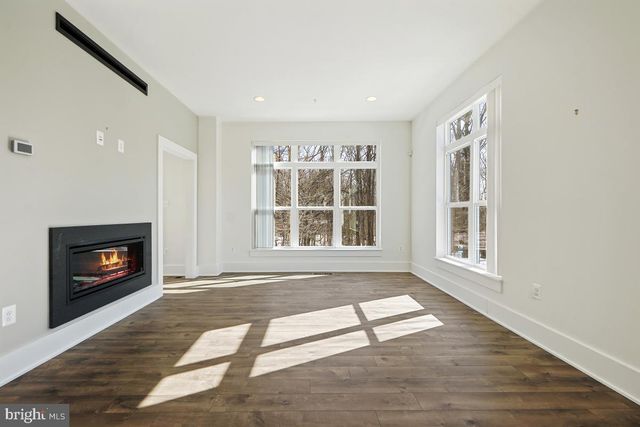 11300 EMERALD PARK RD, Potomac, MD 20854