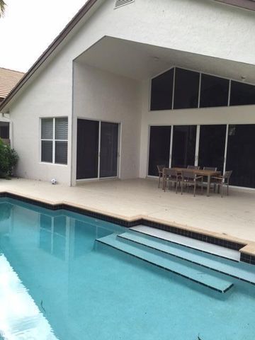 5463 NW 20th Avenue, Boca Raton, FL 33496