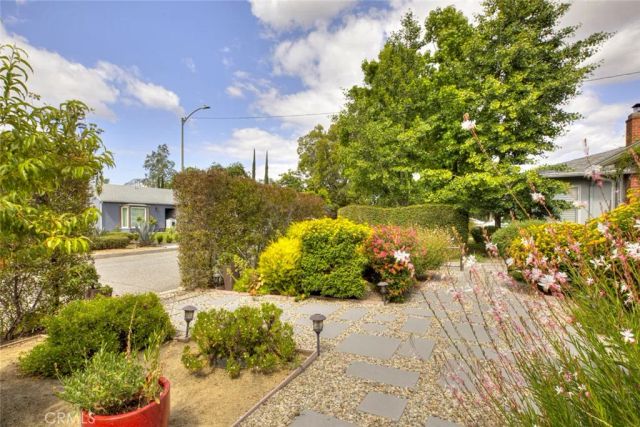 1411 Randall, Glendale, CA 91201