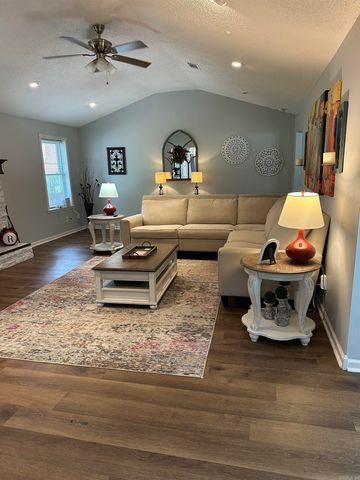 202 Turkey Trot Court, Jacksonville, AR 72076