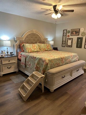 202 Turkey Trot Court, Jacksonville, AR 72076