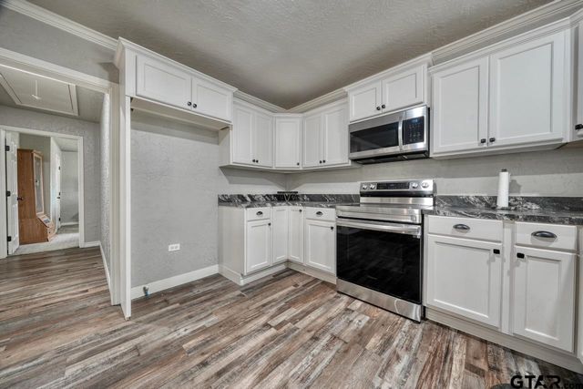 508 N Tyler St, Big Sandy, TX 75755