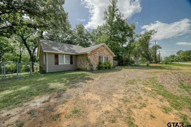 508 N Tyler St, Big Sandy, TX 75755