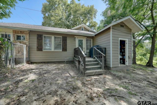 508 N Tyler St, Big Sandy, TX 75755