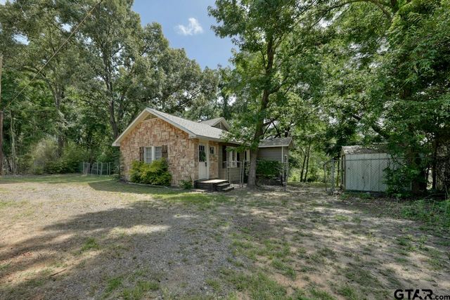 508 N Tyler St, Big Sandy, TX 75755
