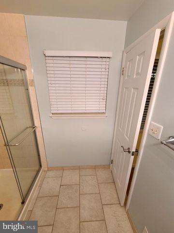 191 HARDY PL, Rockville, MD 20852