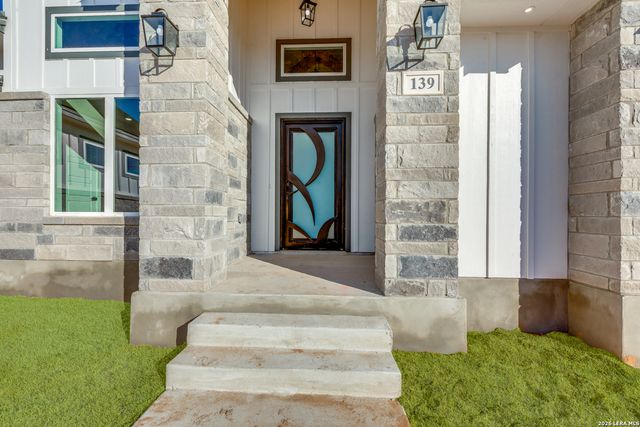 139 Sunset, La Vernia, TX 78121