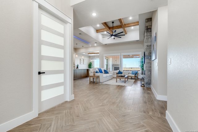 139 Sunset, La Vernia, TX 78121