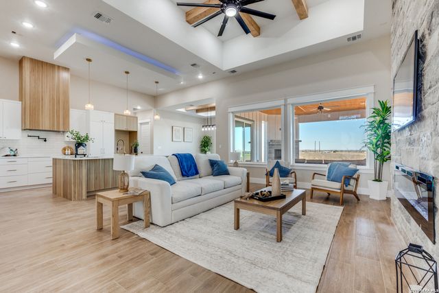 139 Sunset, La Vernia, TX 78121