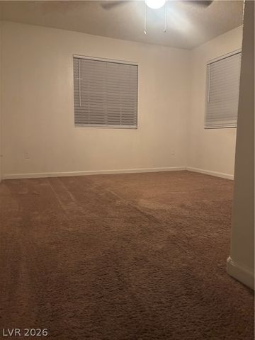 220 Mission Newport Lane 201, Las Vegas, NV 89107