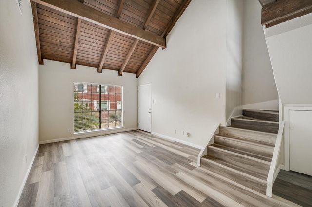 745 E Oltorf ST E 201, Austin, TX 78704