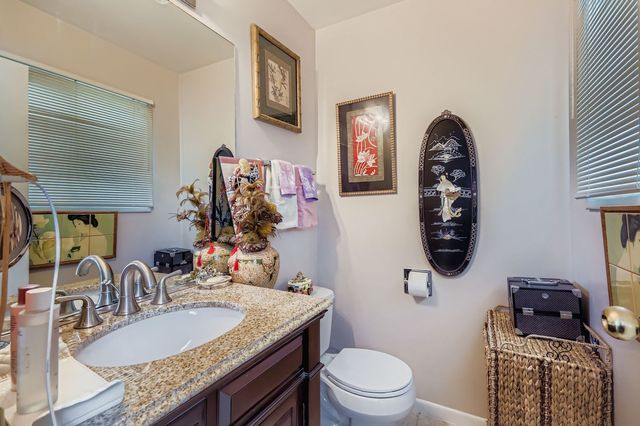 1440 Dennison Road, Hoffman Estates, IL 60169