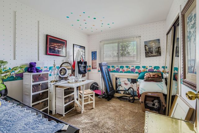 1440 Dennison Road, Hoffman Estates, IL 60169