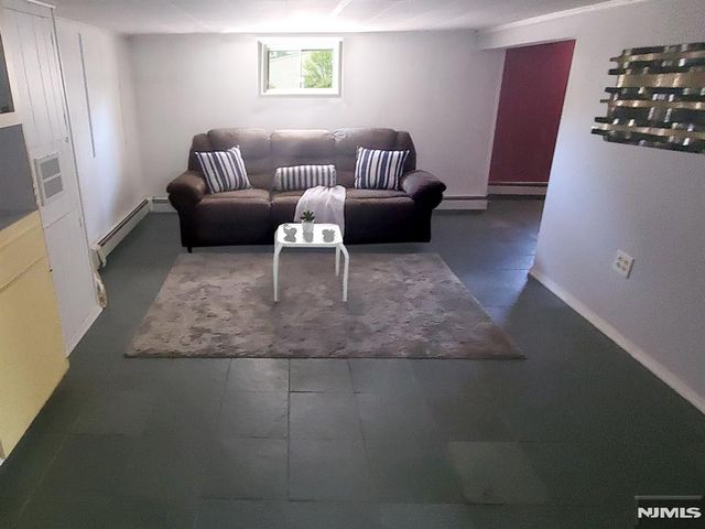 33 Garden Avenue, Belleville, NJ 07109