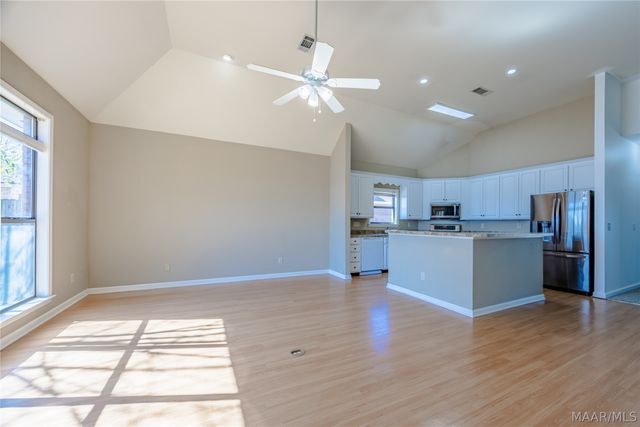 7248 Waters Edge ., Montgomery, AL 36117