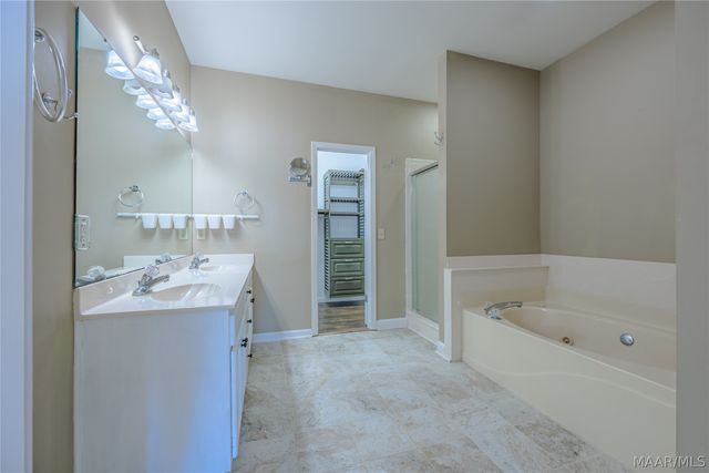 7248 Waters Edge ., Montgomery, AL 36117