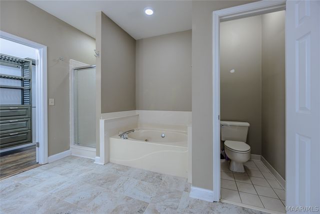 7248 Waters Edge ., Montgomery, AL 36117