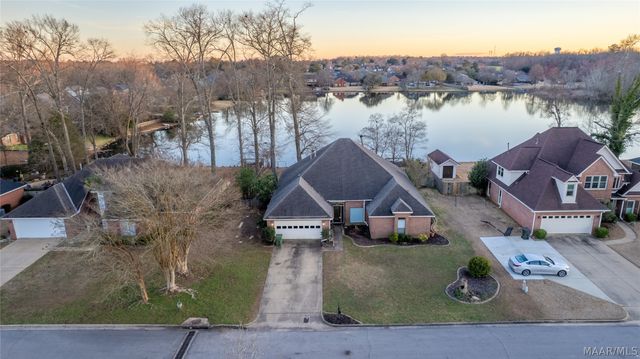7248 Waters Edge ., Montgomery, AL 36117