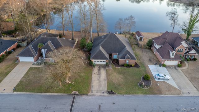 7248 Waters Edge ., Montgomery, AL 36117