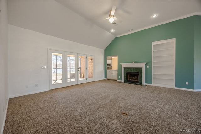 7248 Waters Edge ., Montgomery, AL 36117