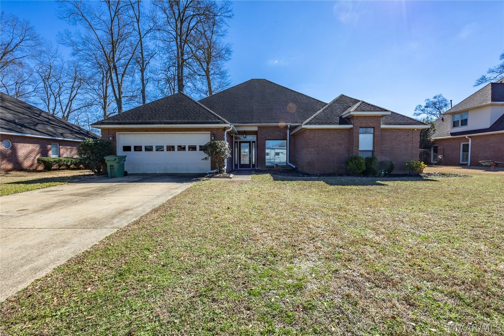 7248 Waters Edge ., Montgomery, AL 36117
