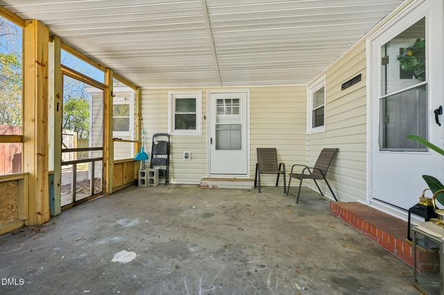 712 Fairground Road, Dunn, NC 28334