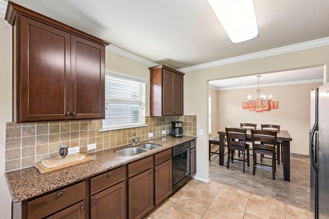 7229 Outfitter DR, Austin, TX 78744