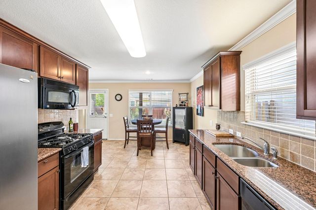 7229 Outfitter DR, Austin, TX 78744