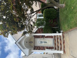 8935 210th Place, Queens Village, NY 11427