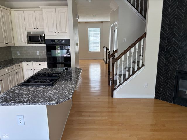 368 Firehouse Place, Indianapolis, IN 46204