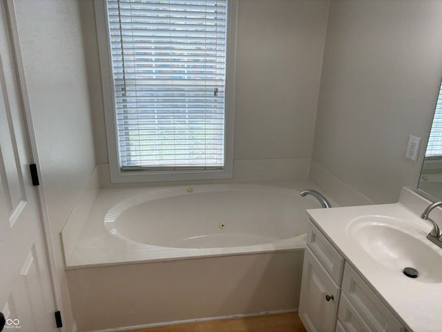 368 Firehouse Place, Indianapolis, IN 46204