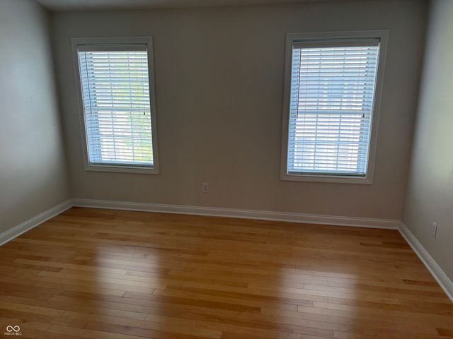 368 Firehouse Place, Indianapolis, IN 46204