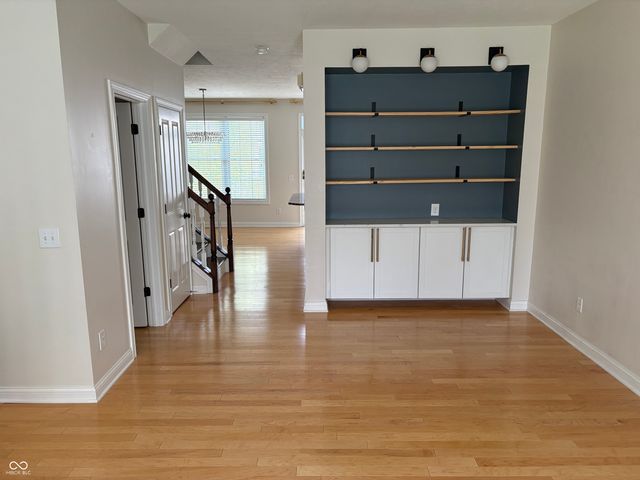 368 Firehouse Place, Indianapolis, IN 46204