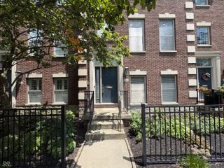 368 Firehouse Place, Indianapolis, IN 46204