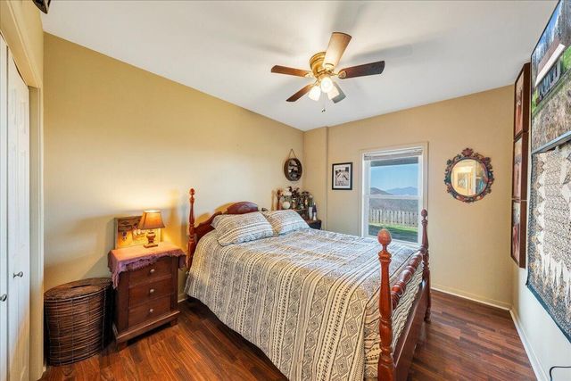 50 Doe Valley DR, Copper Hill, VA 24079