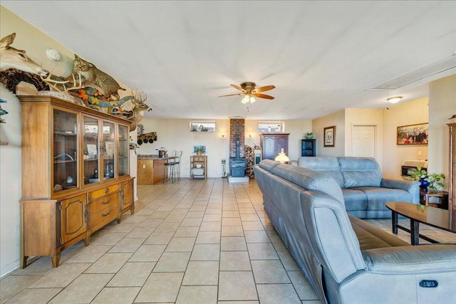50 Doe Valley DR, Copper Hill, VA 24079