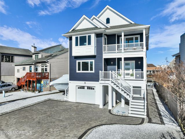 24 Rochester Drive, Brick, NJ 08723