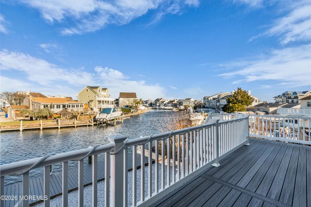24 Rochester Drive, Brick, NJ 08723